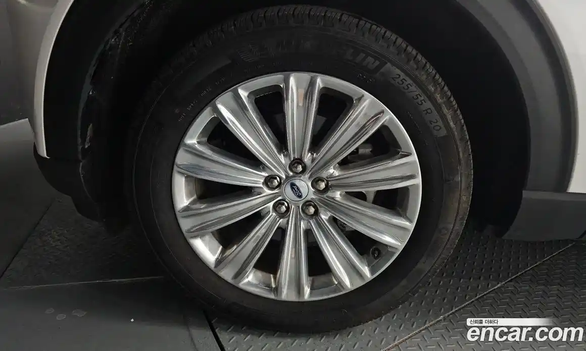 Ford Explorer 2023 2.3 Автомат в Москве № 233149, фото 16