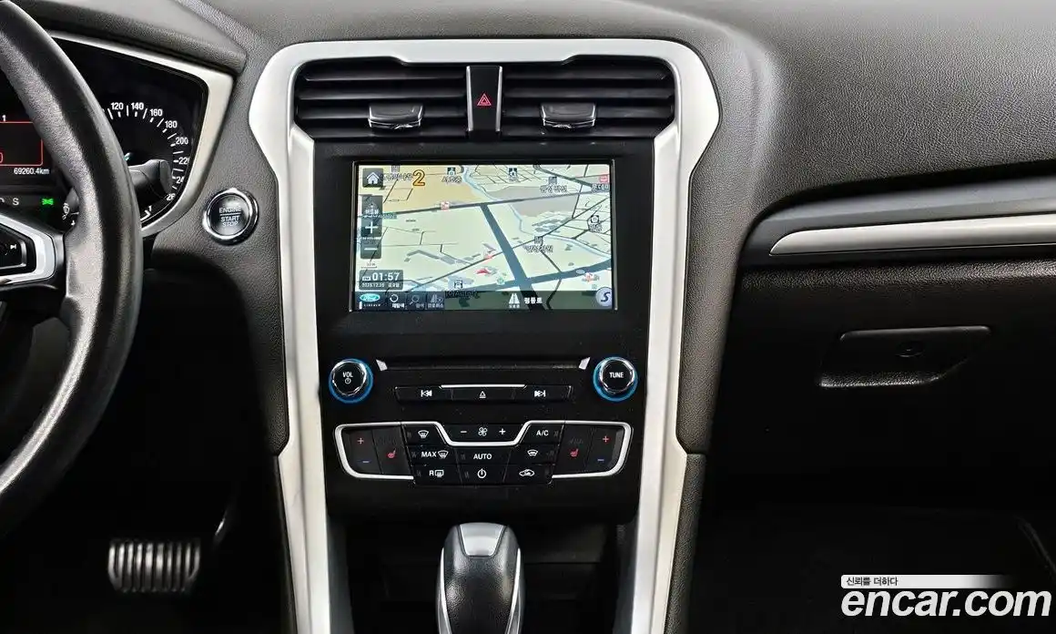 Ford Mondeo 2017 2.0 Автомат в Москве № 233307, фото 14