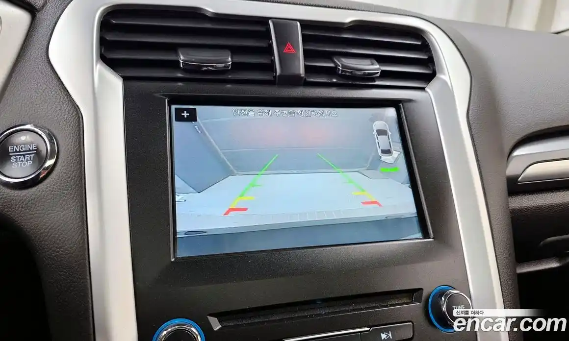 Ford Mondeo 2017 2.0 Автомат в Москве № 233307, фото 15