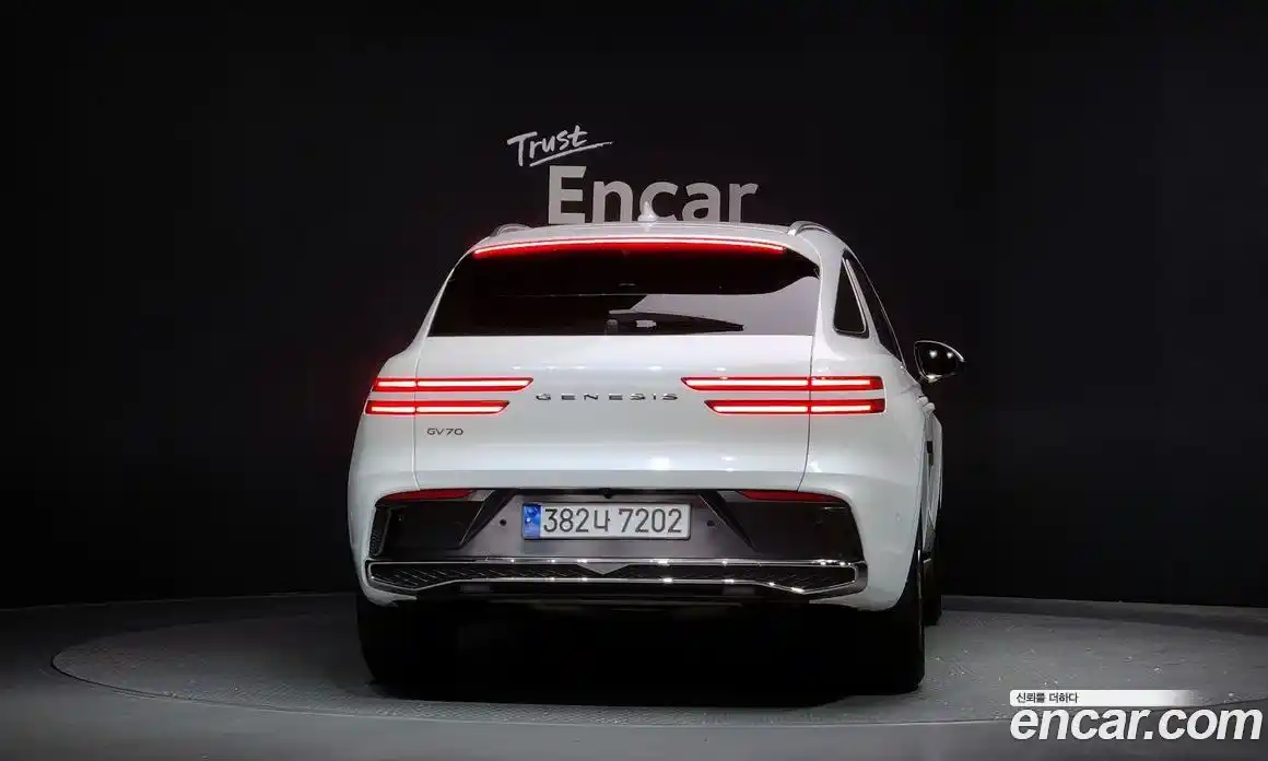 Genesis GV70 2025 2.5 Автомат в Москве № 24270, фото 4