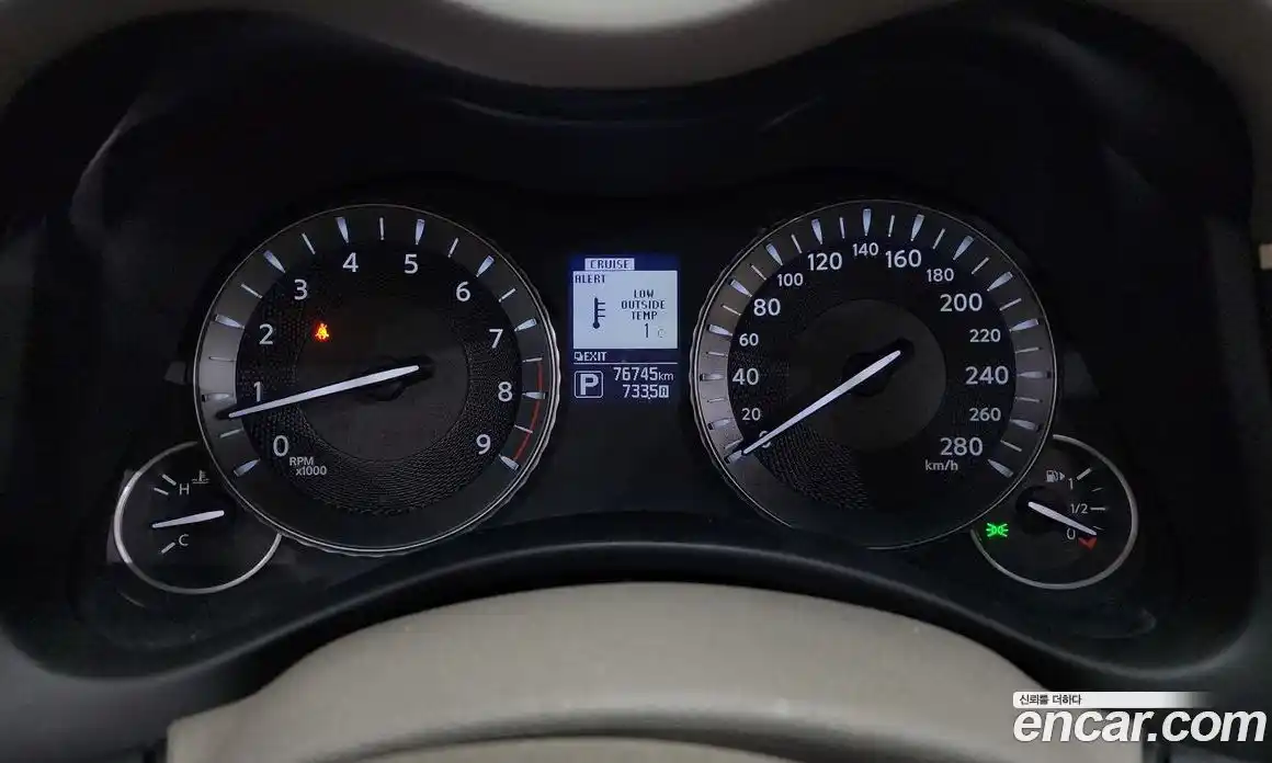 Infiniti Q70 2017 3.7 Автомат в Москве № 245455, фото 12