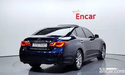 Infiniti Q70 2017 3.7 Автомат в Москве № 245455, миниатюра 2