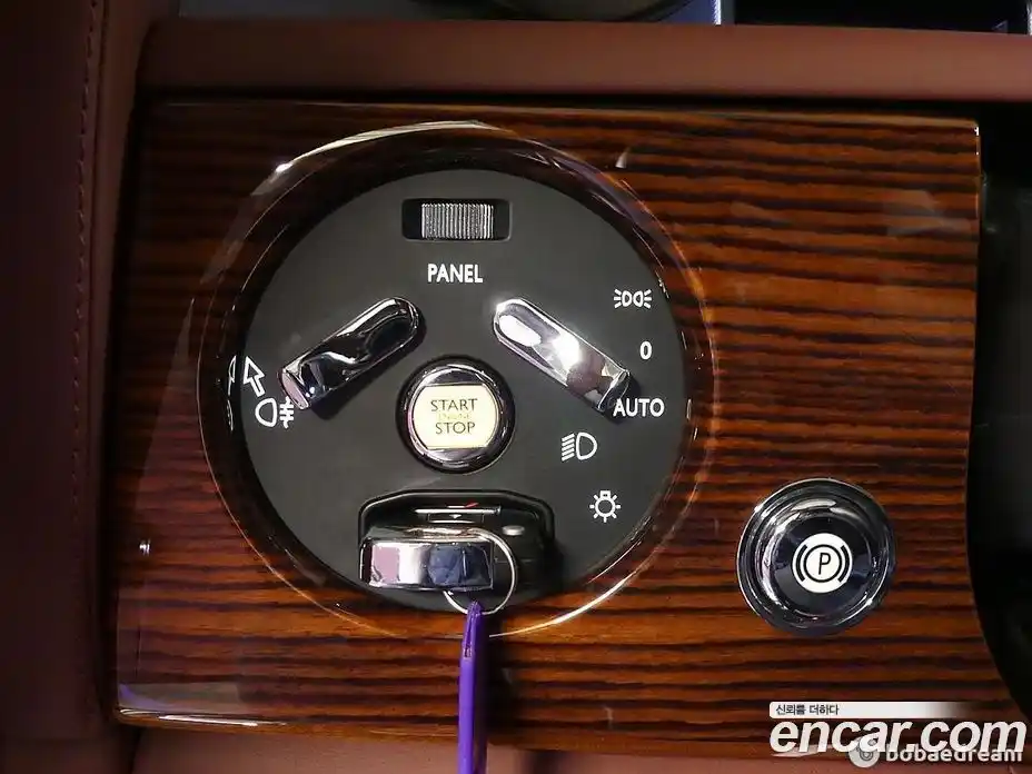 Rolls-Royce Phantom 2009 6.7 Автомат в Москве № 256703, фото 16