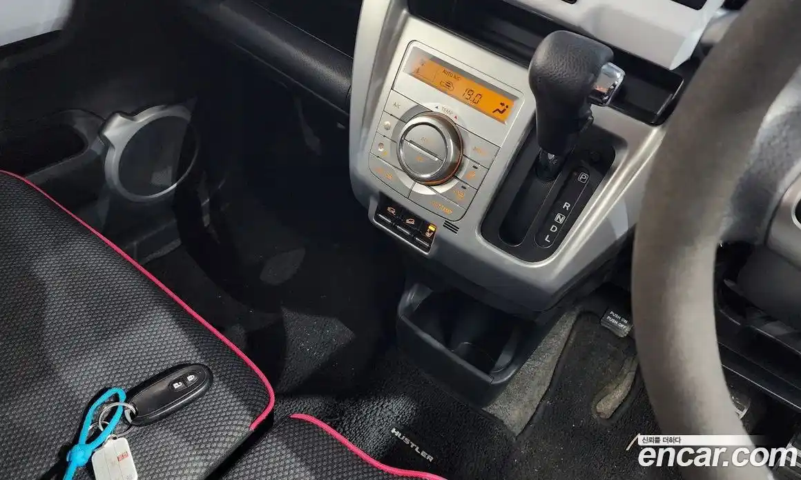 Suzuki Hustler 2015 0.7 Автомат в Москве № 257742, фото 9