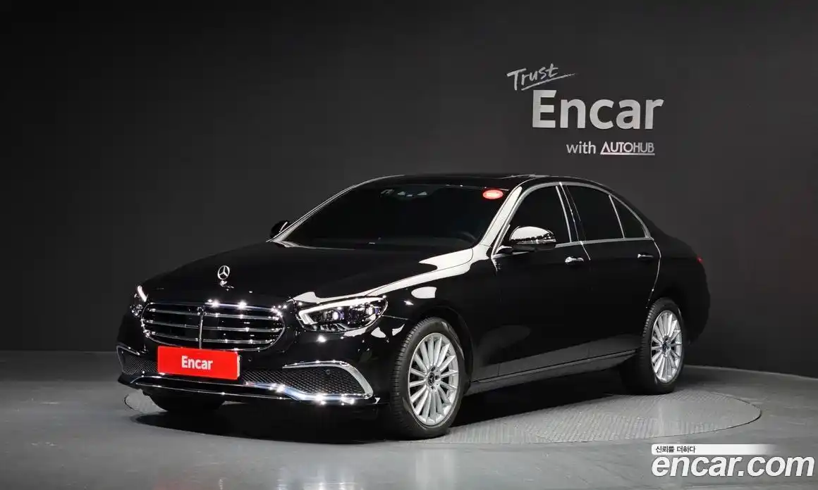 Mercedes-Benz E-Class 2023 2.0 Автомат в Москве № 262142, фото 17