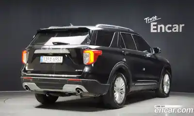 Ford Explorer, 2021