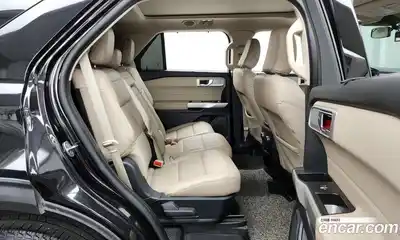 Ford Explorer 2021 2.3 Автомат в Москве № 273468, миниатюра 3