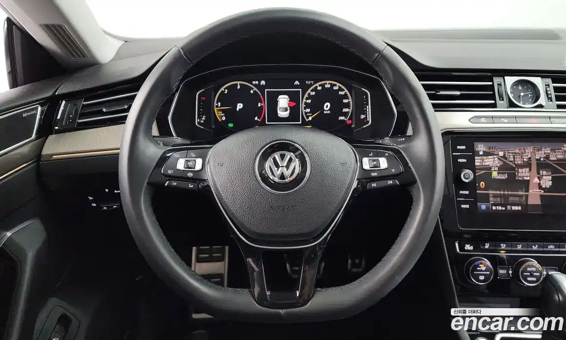 Volkswagen Arteon 2020 2.0 Автомат в Москве № 276376, фото 9