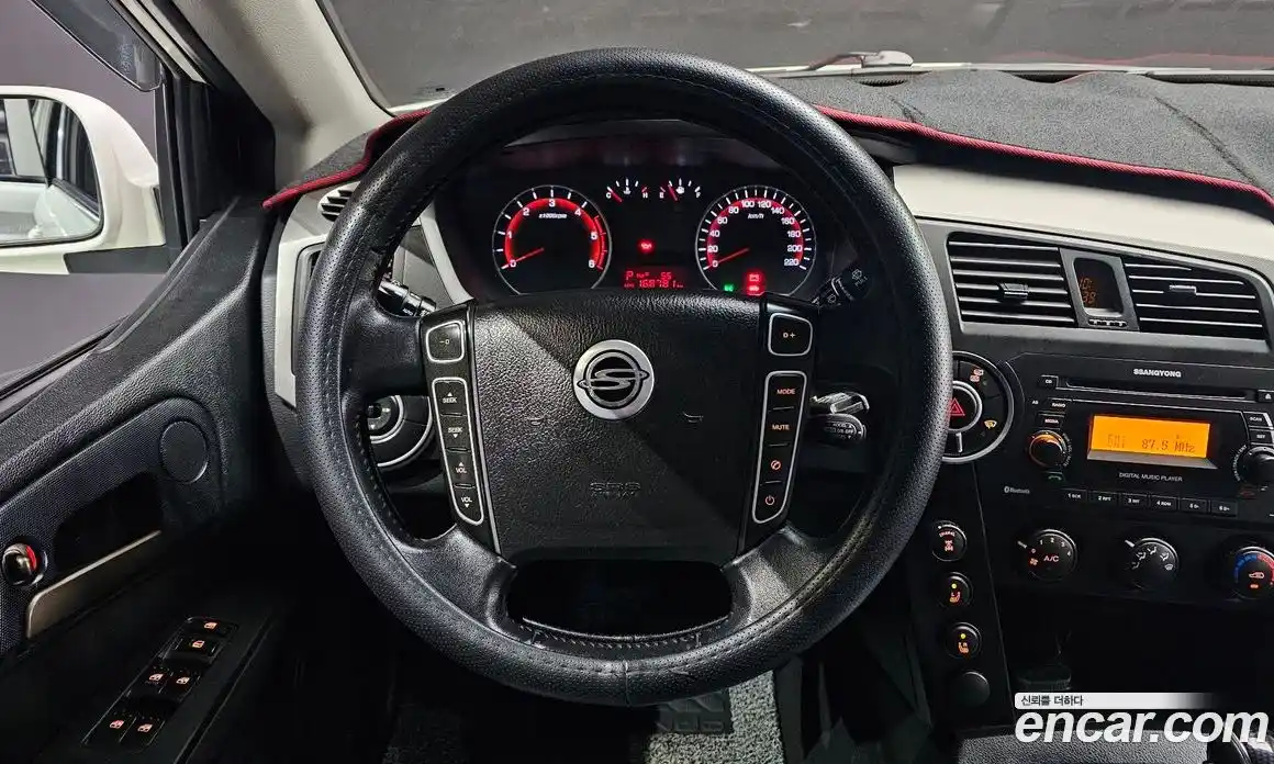 SsangYong Korando 2014 2.0 Автомат в Москве № 28939, фото 18