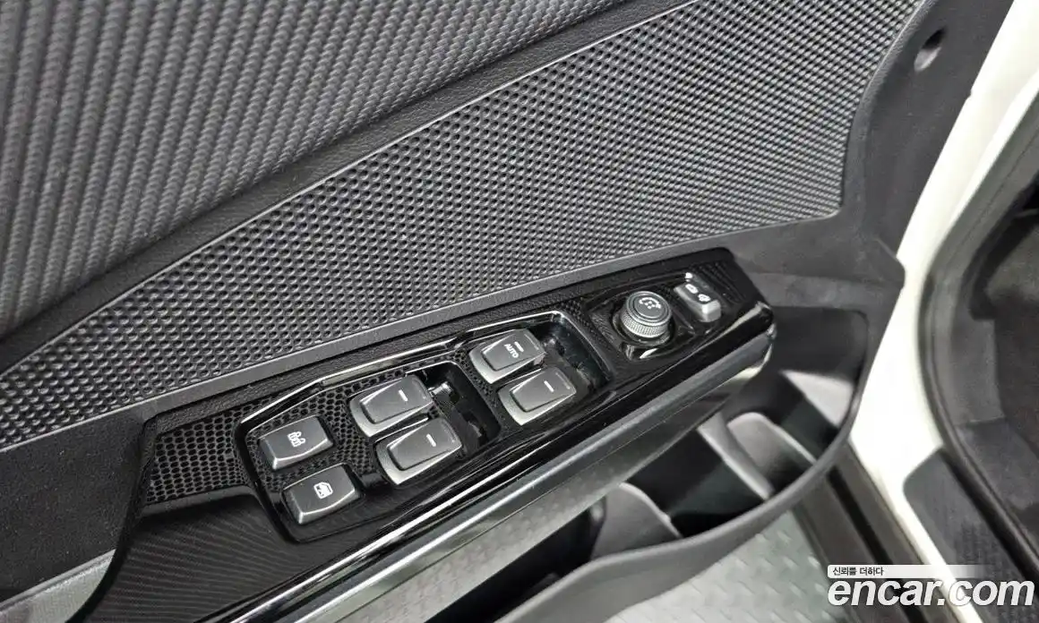 SsangYong TIBOLI 2022 1.5 Автомат в Москве № 290987, фото 5