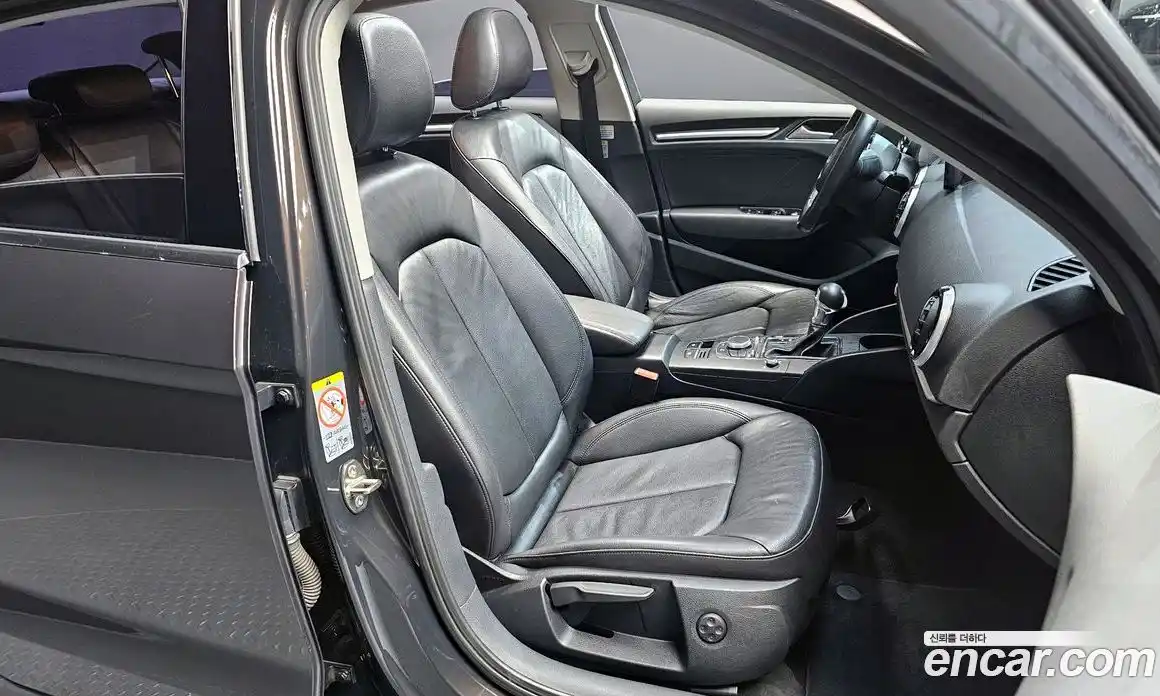 Audi A3 2014 2.0 Автомат в Москве № 293138, фото 17