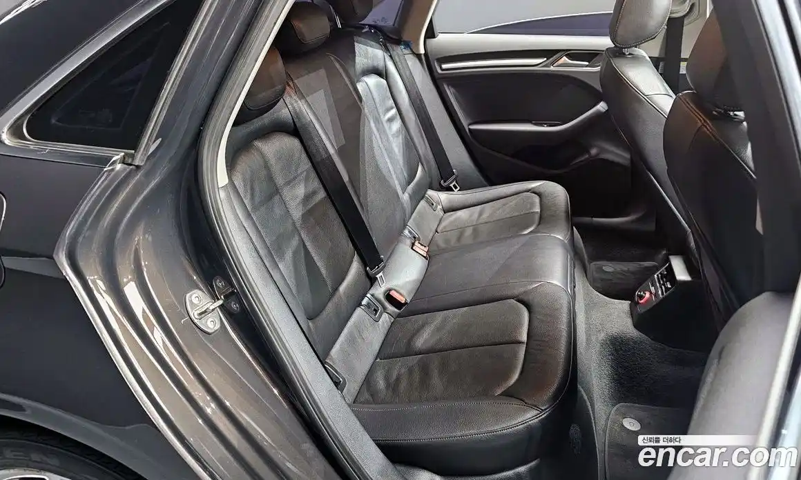 Audi A3 2014 2.0 Автомат в Москве № 293138, фото 3