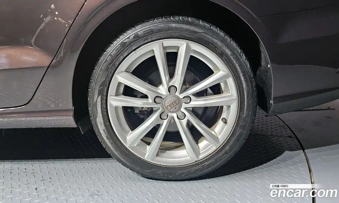 Audi A3 2014 2.0 Автомат в Москве № 293138, фото 4