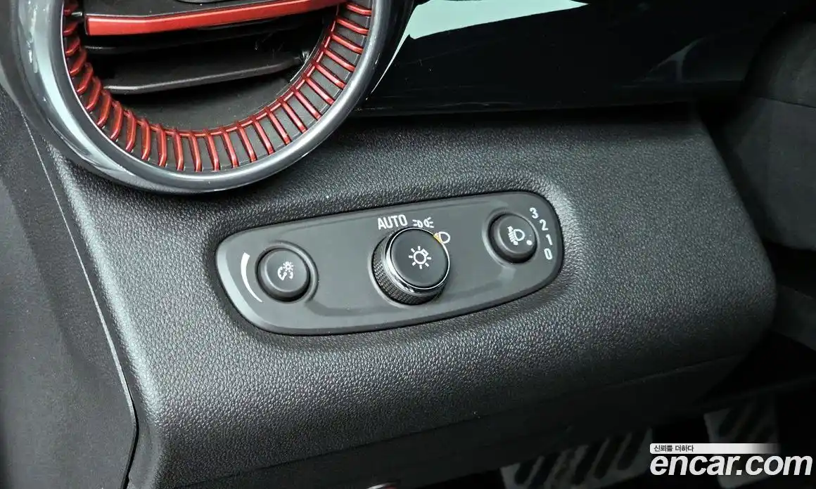 Chevrolet Trax 2024 1.2 Автомат в Москве № 296530, фото 4