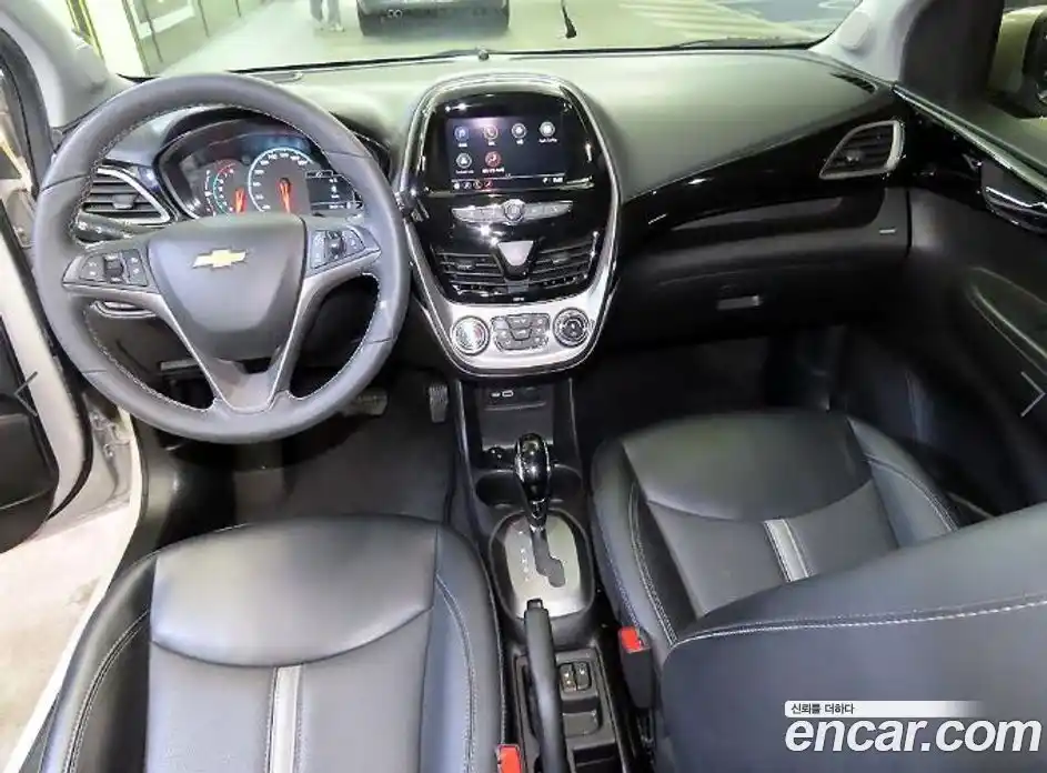 Chevrolet Spark 2021 1.0 Автомат в Москве № 297924, фото 12