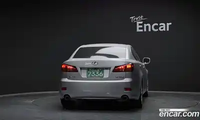 Lexus IS, 2006