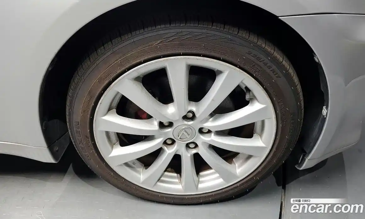 Lexus IS 2006 2.5 Автомат в Москве № 300722, фото 12