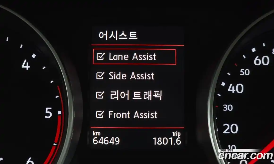 Volkswagen Tiguan 2018 2.0 Автомат в Москве № 301110, фото 16