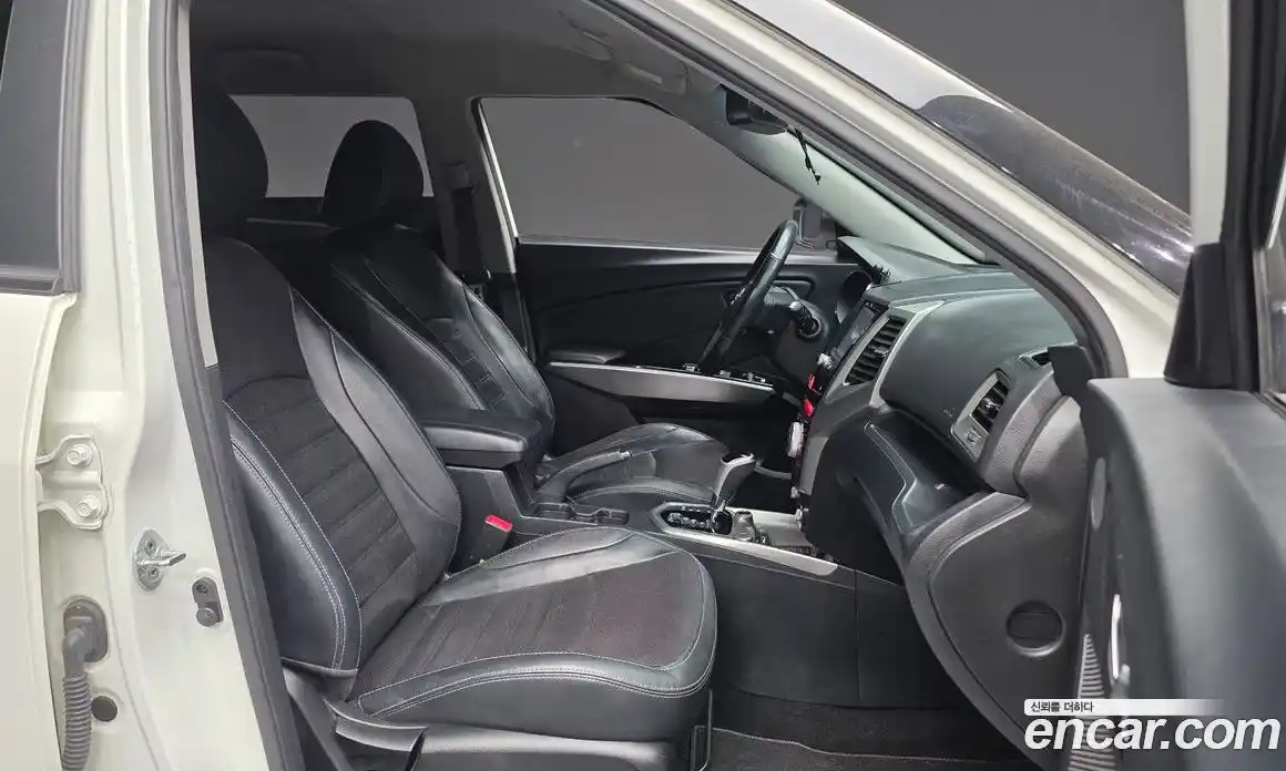 SsangYong TIBOLI 2016 1.6 Автомат в Москве № 30130, фото 4