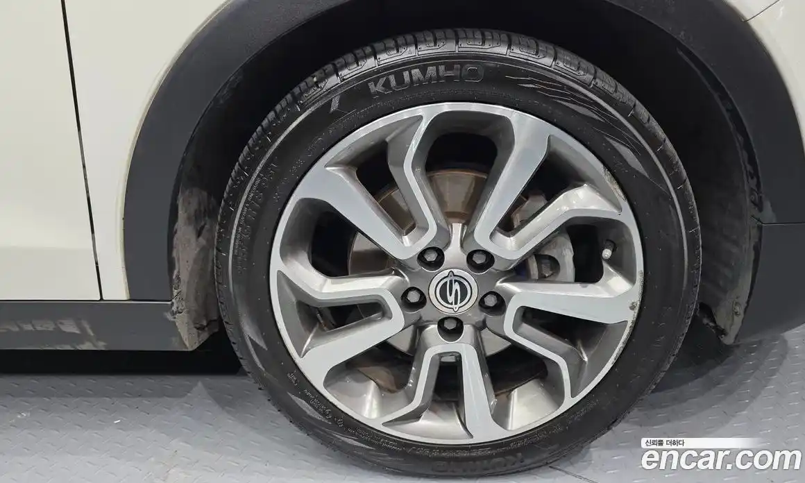 SsangYong TIBOLI 2016 1.6 Автомат в Москве № 30130, фото 6