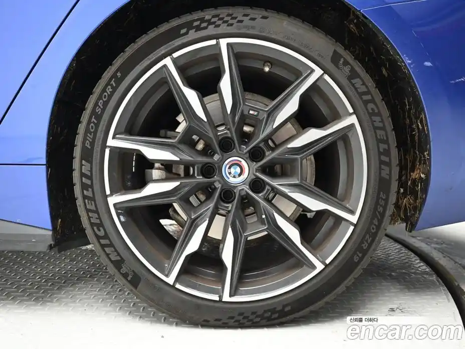 BMW i4 2022 0.2 Автомат в Москве № 303534, фото 5