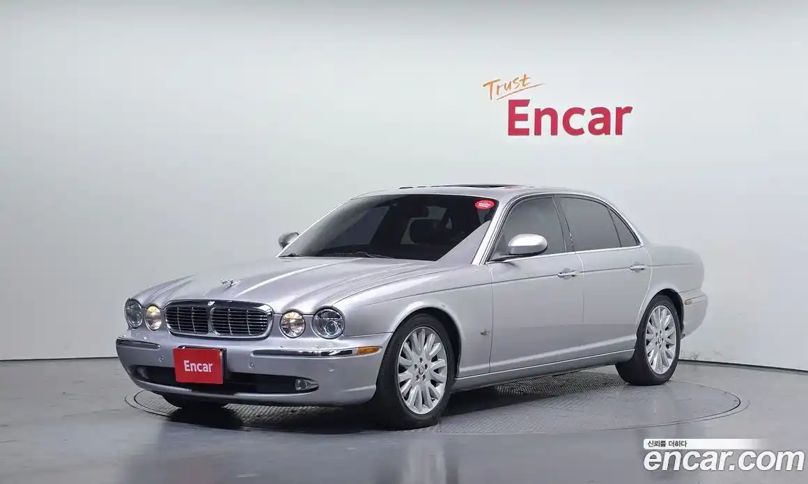 Jaguar XJ-6 2006 3.0 Автомат в Москве № 305051, фото 8