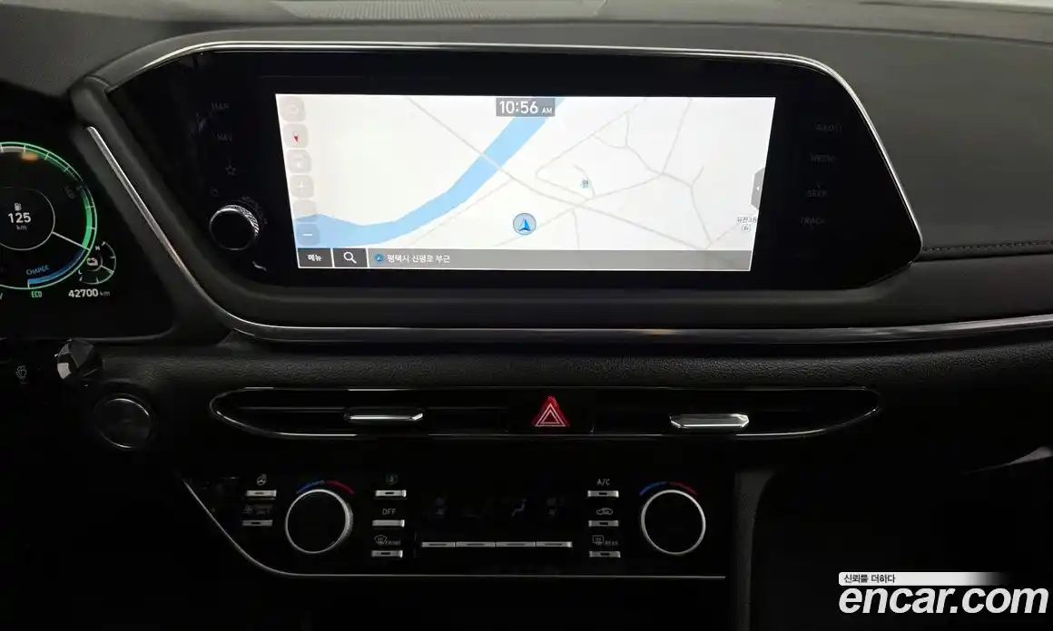 Hyundai Sonata 2023 2.0 Автомат в Москве № 305128, фото 13