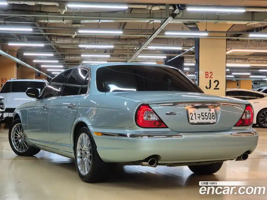 Jaguar XJ 2007 2.7 Автомат в Москве № 305184, фото 5