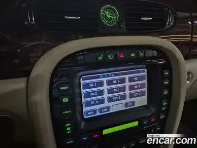 Jaguar XJ 2007 2.7 Автомат в Москве № 305184, миниатюра 10