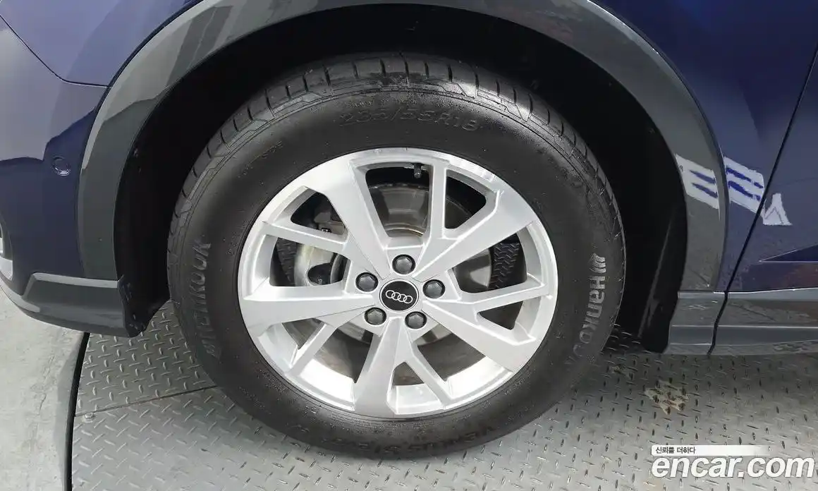 Audi Q3 2023 2.0 Автомат в Москве № 311797, фото 10