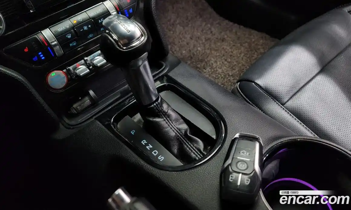 Ford Mustang 2015 2.3 Автомат в Москве № 313714, фото 12