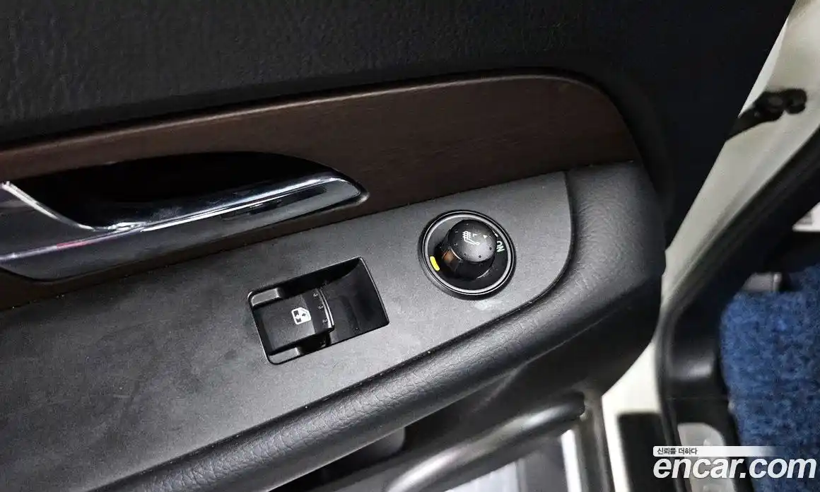 SsangYong Rexton 2015 2.0 Автомат в Москве № 31593, фото 15