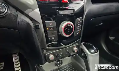 SsangYong TIBOLI 2016 1.6 Автомат в Москве № 32264, миниатюра 3