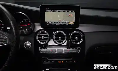Mercedes-Benz GLC-Class 2018 2.1 Автомат в Москве № 324967, миниатюра 3