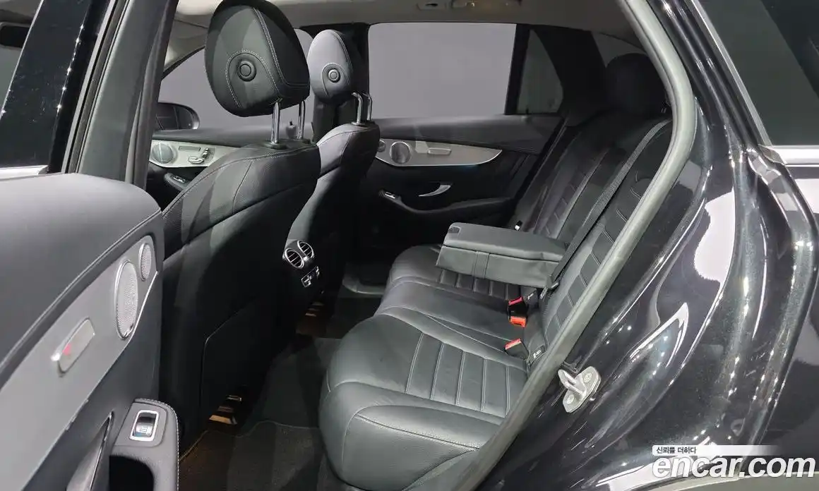 Mercedes-Benz GLC-Class 2018 2.1 Автомат в Москве № 324967, фото 9