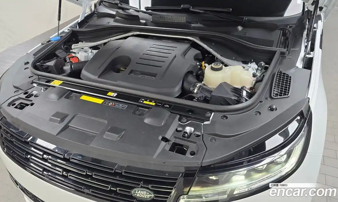 Land Rover Range-Rover Sport 2024 3.0 Автомат в Москве № 333044, фото 13