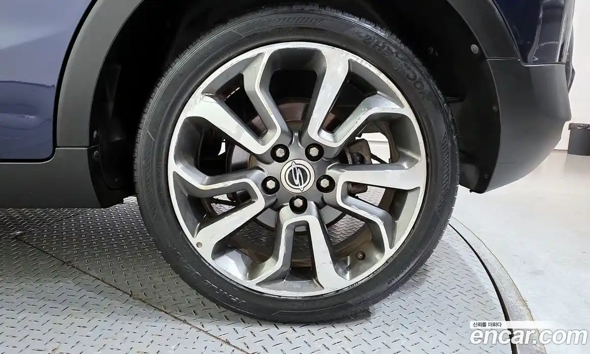 SsangYong TIBOLI 2016 1.6 Автомат в Москве № 33401, фото 8