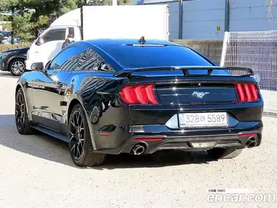 Ford Mustang 2020 2.3 Автомат в Москве № 335336, миниатюра 3