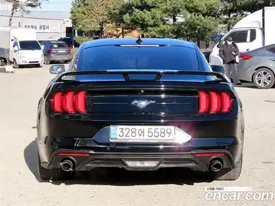 Ford Mustang 2020 2.3 Автомат в Москве № 335336, миниатюра 4