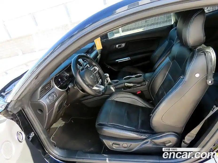 Ford Mustang 2020 2.3 Автомат в Москве № 335336, фото 5