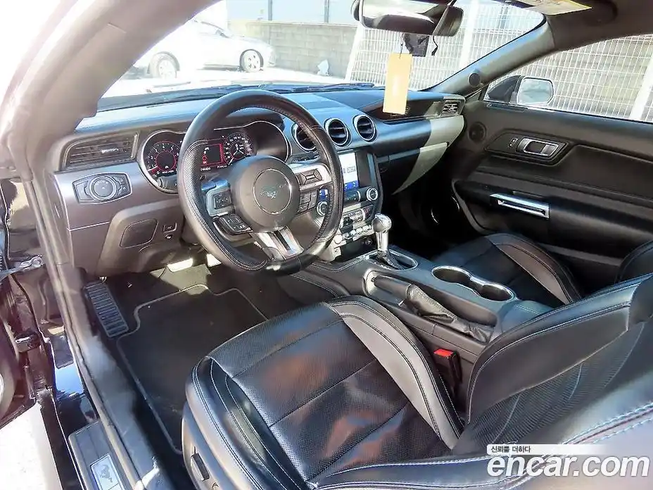 Ford Mustang 2020 2.3 Автомат в Москве № 335336, фото 7