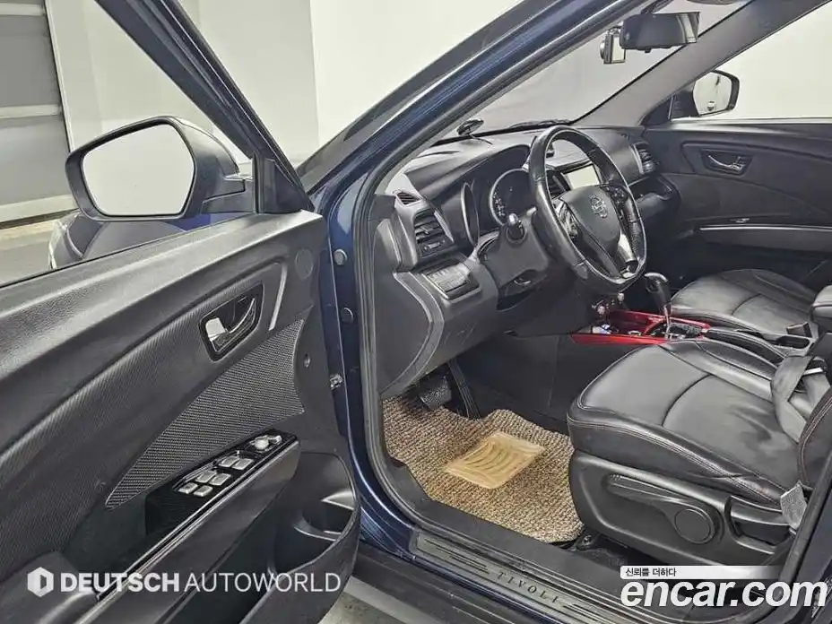 SsangYong TIBOLI 2018 1.6 Автомат в Москве № 342081, фото 11