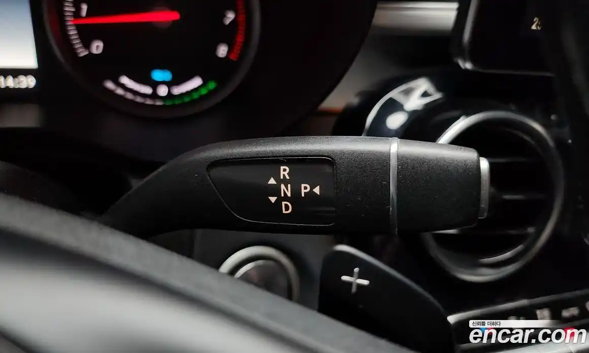 Mercedes-Benz GLC-Class 2019 2.0 Автомат в Москве № 342824, фото 9