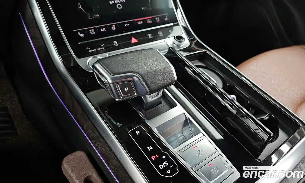 Audi Q7 2020 3.0 Автомат в Москве № 343568, фото 9