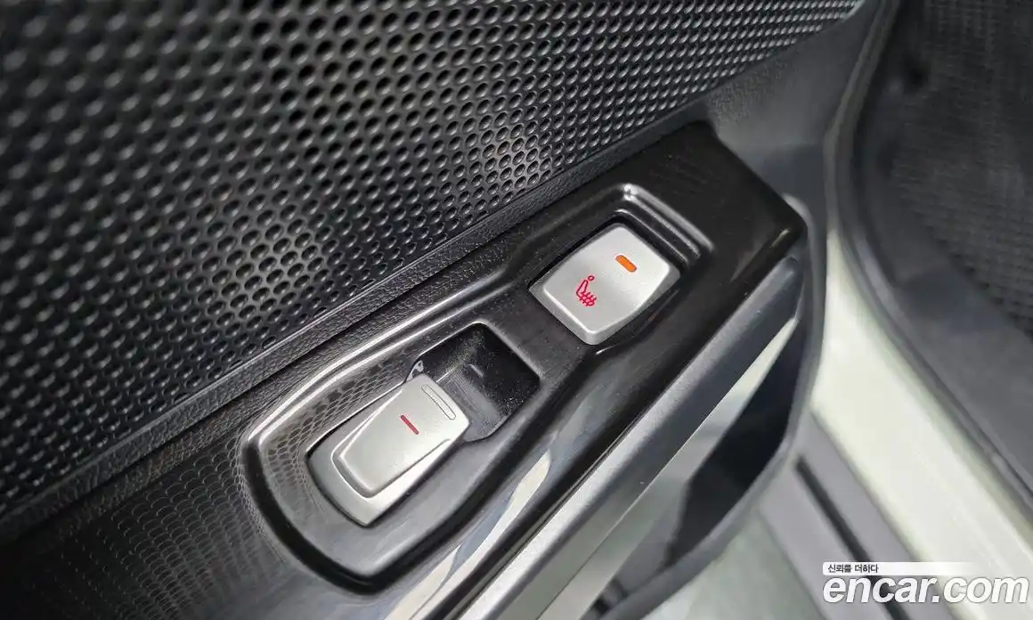 SsangYong TIBOLI 2016 1.6 Автомат в Москве № 35211, фото 10