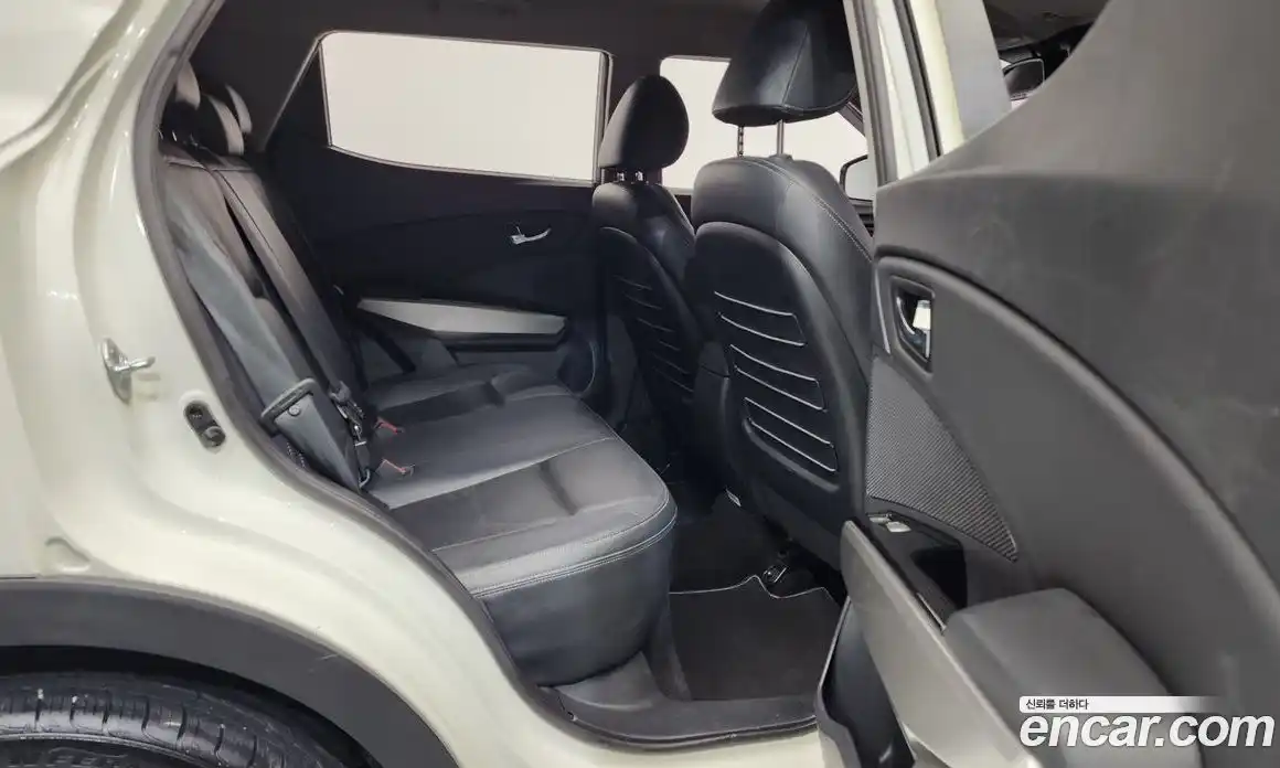 SsangYong TIBOLI 2016 1.6 Автомат в Москве № 35577, фото 19