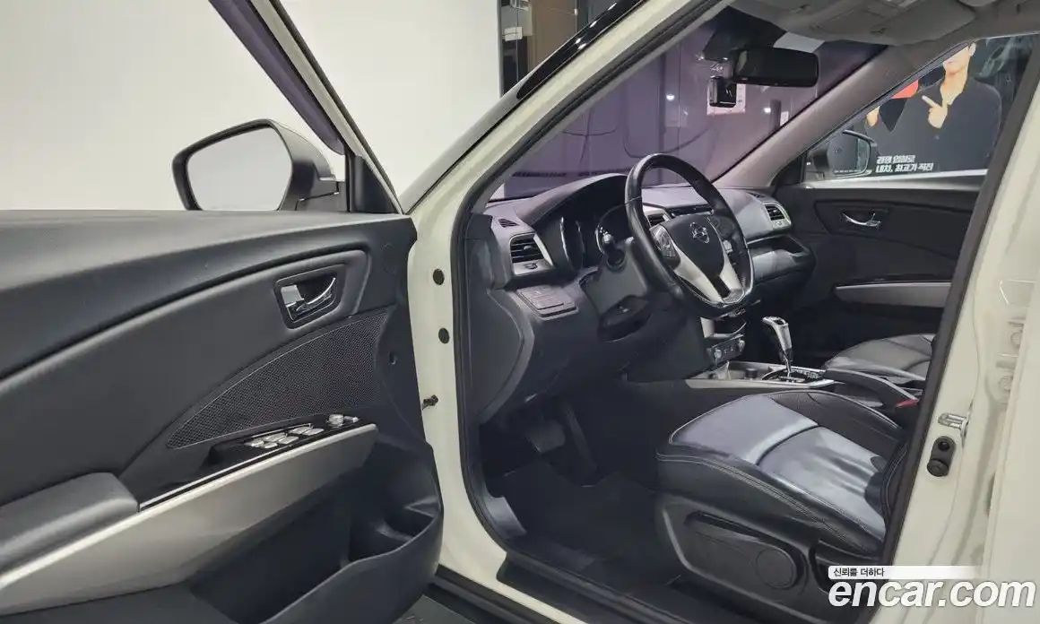 SsangYong TIBOLI 2016 1.6 Автомат в Москве № 35577, фото 3