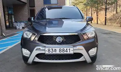 SsangYong Korando 2016 2.0 Автомат в Москве № 35734, миниатюра 3