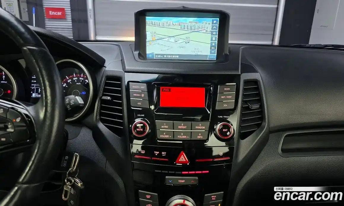 SsangYong TIBOLI 2017 1.6 Автомат в Москве № 36381, фото 4