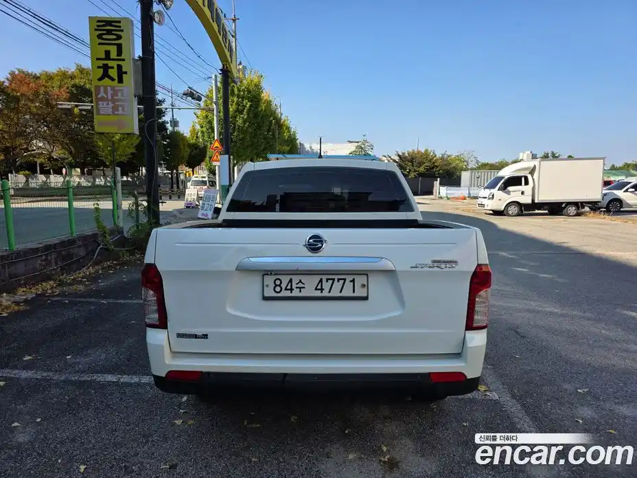 SsangYong Korando 2015 2.0 Автомат в Москве № 36470, фото 4
